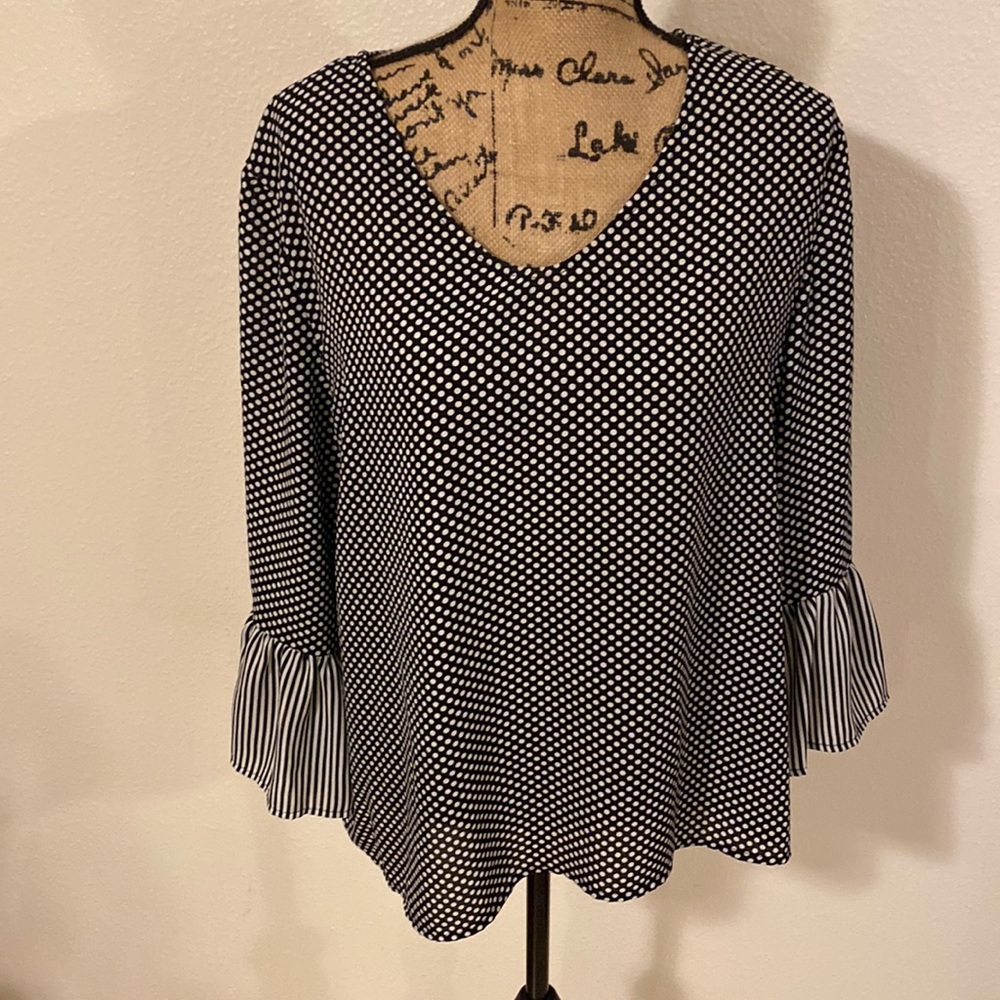 Black and white bell sleeve blouse